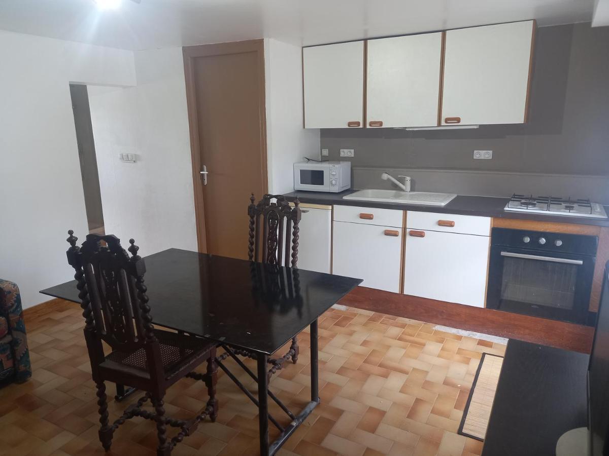 Mon Petit Studio Apartman Montmorillon Kültér fotó